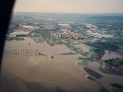 Hochwasser am 14. April 1994, Ansicht Kleingartenanlage und Heimsättensiedlung