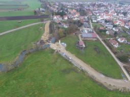 Bauarbeiten im Bereich des Mühlkanals/Alte Schmutter (Stand November 2020; Blickrichtung nach Norden)