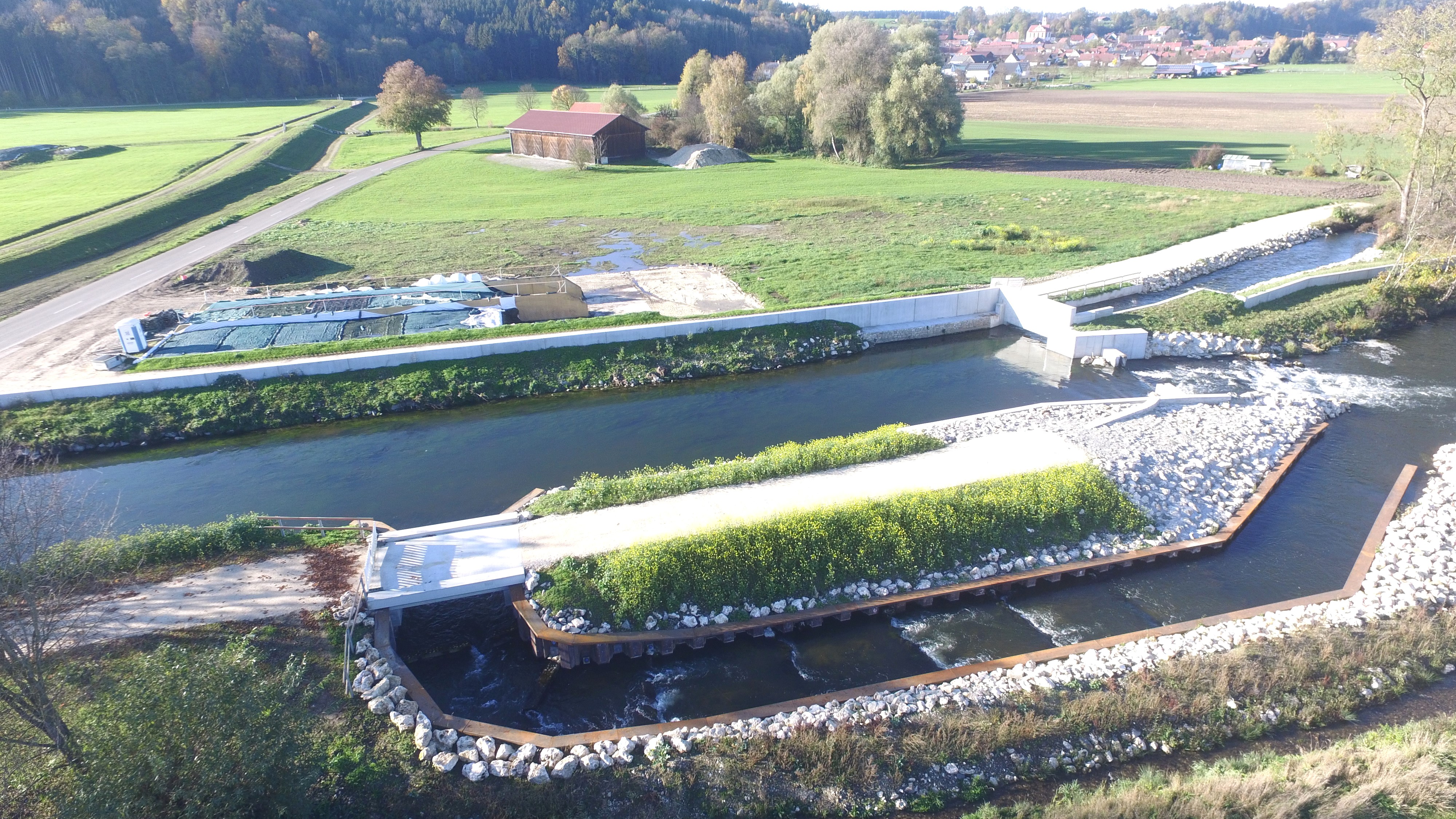 Das Bild zeigt das Teilungswehr Mindelzell